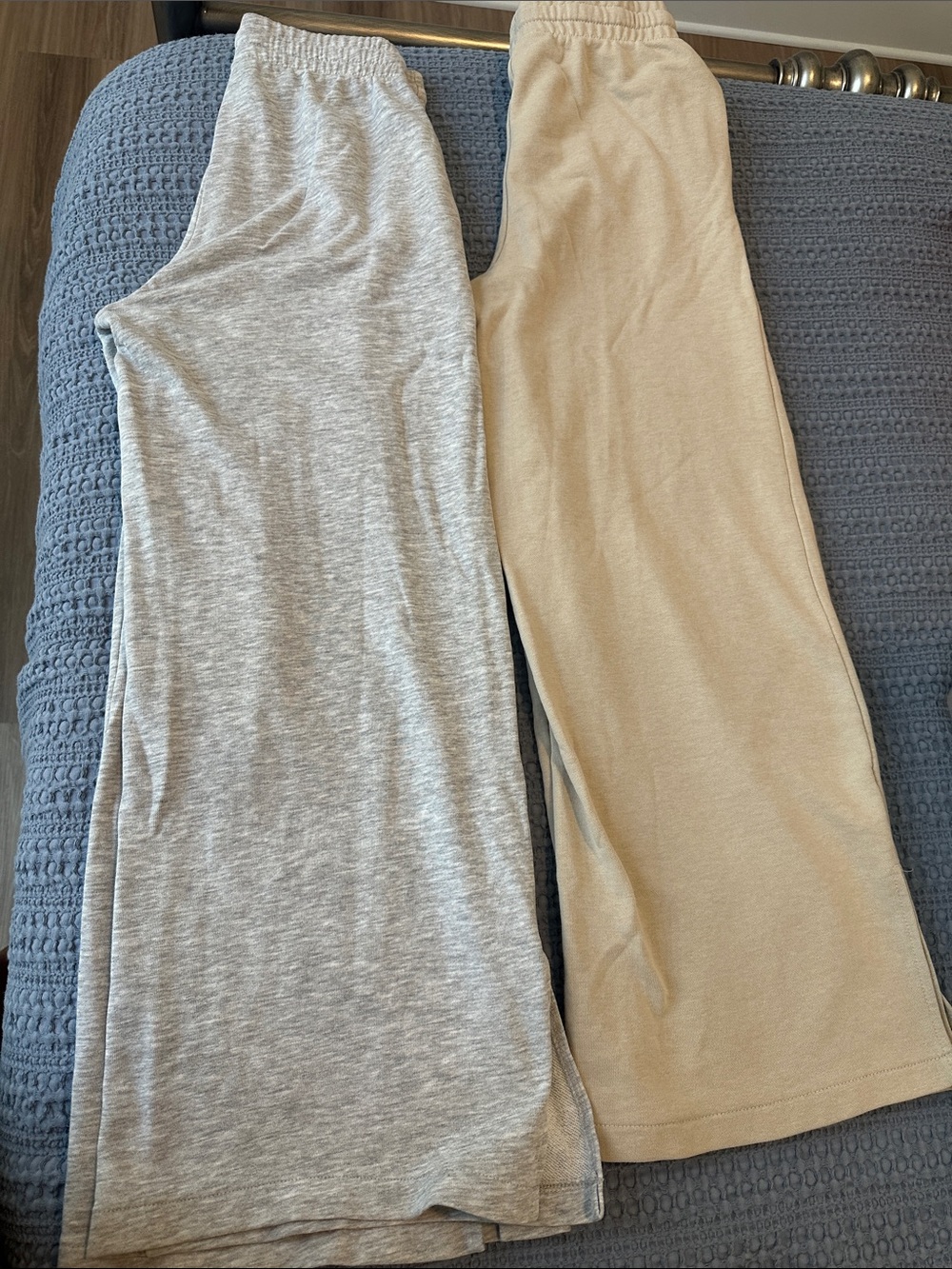 H&M Beige Wide Leg Sweatpants - Picture 3 of 5